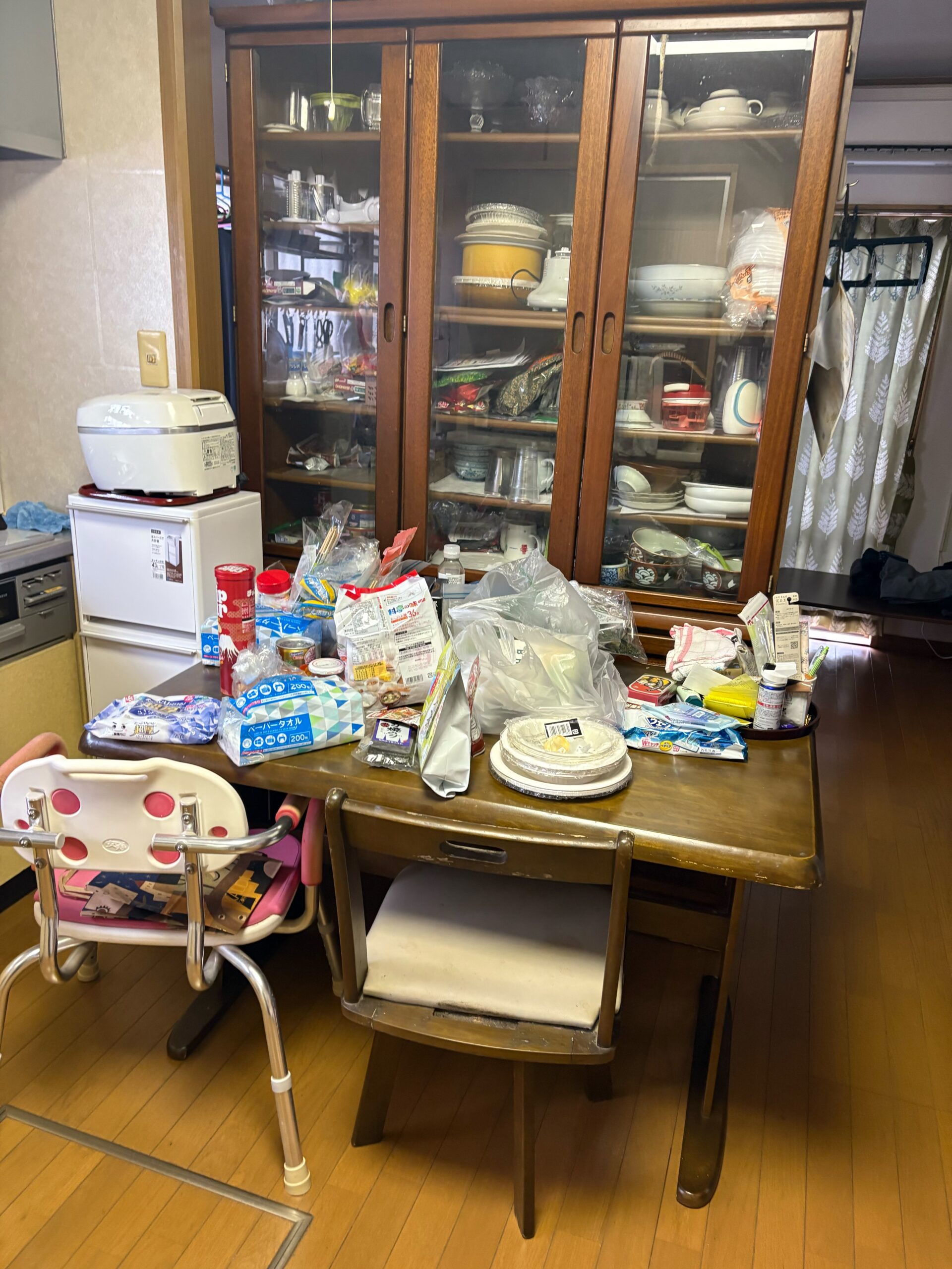 キッチンの不用品回収前の写真